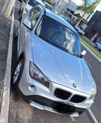 BMW X1 2.0 16V GASOLINA SDRIVE18I 4P AUTOMÁTICO BMW X1 2.0 16V GASOLINA SDRIVE18I 4P AUTOMÁTICO